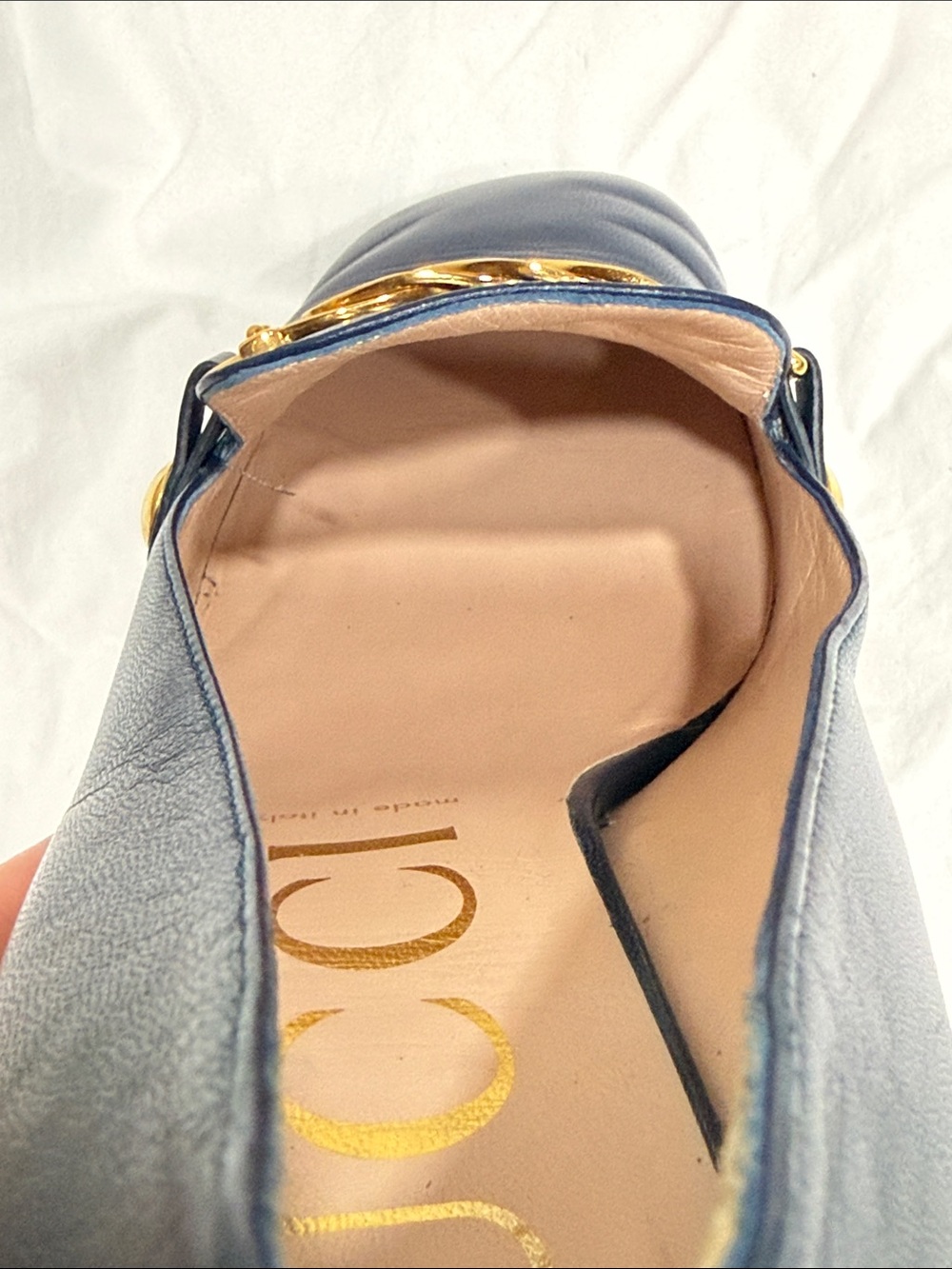 Gucci Navy Leather Loafers with Gold Chain and Red Detail - Picture 11 of 13